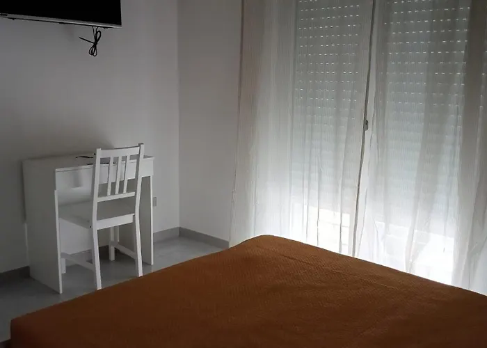 Gazde/Camere de închiriat Green54oro Bari